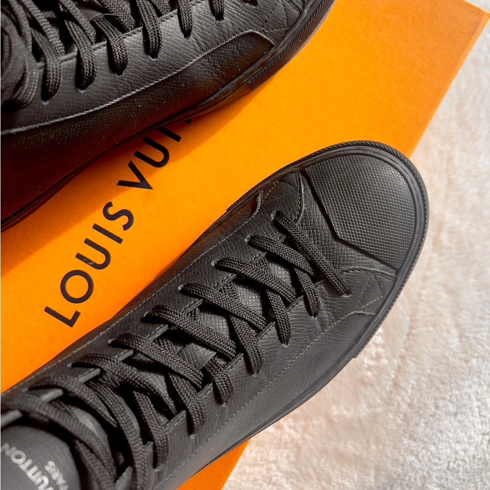 Louis Vuitton Tattooed Collaboration high tops - Picture 5 of 11